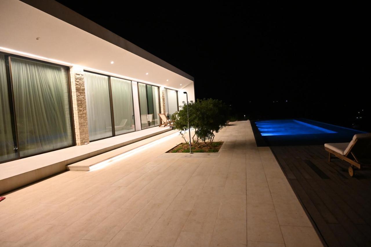 Ellas Residence Fantastic Pool Heated กิสเซมอส ภายนอก รูปภาพ