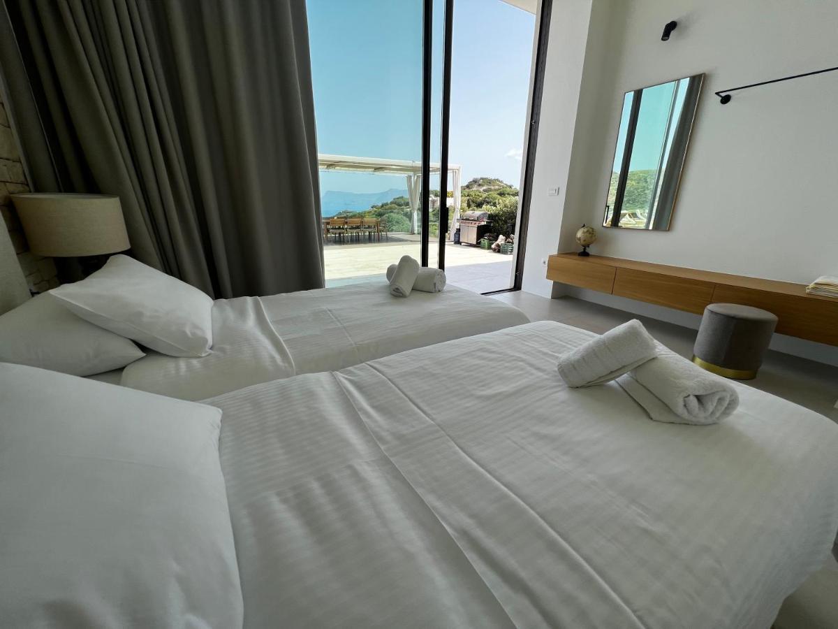 Ellas Residence Fantastic Pool Heated กิสเซมอส ภายนอก รูปภาพ